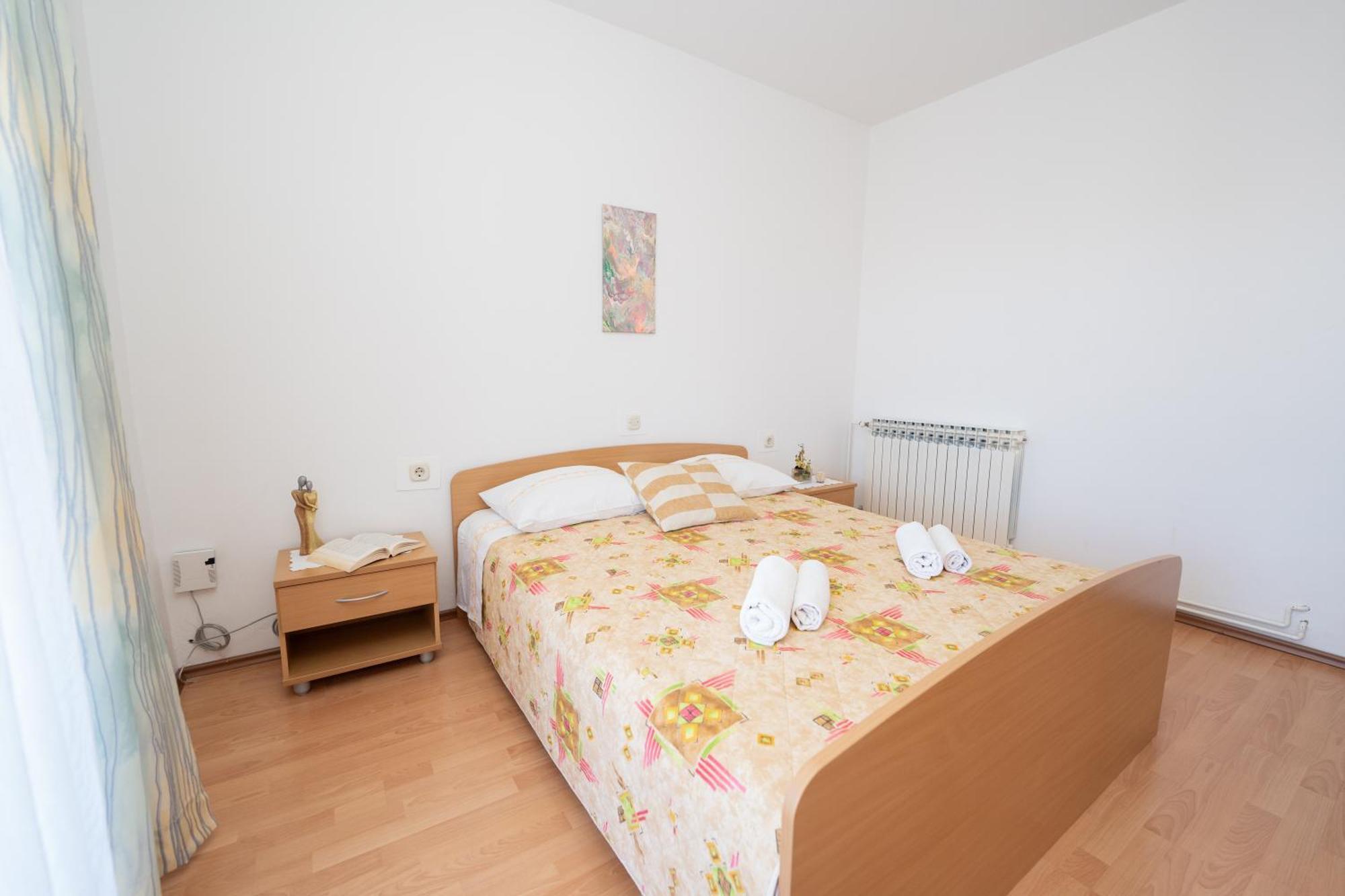 Apartments Biserka Novalja Cameră foto